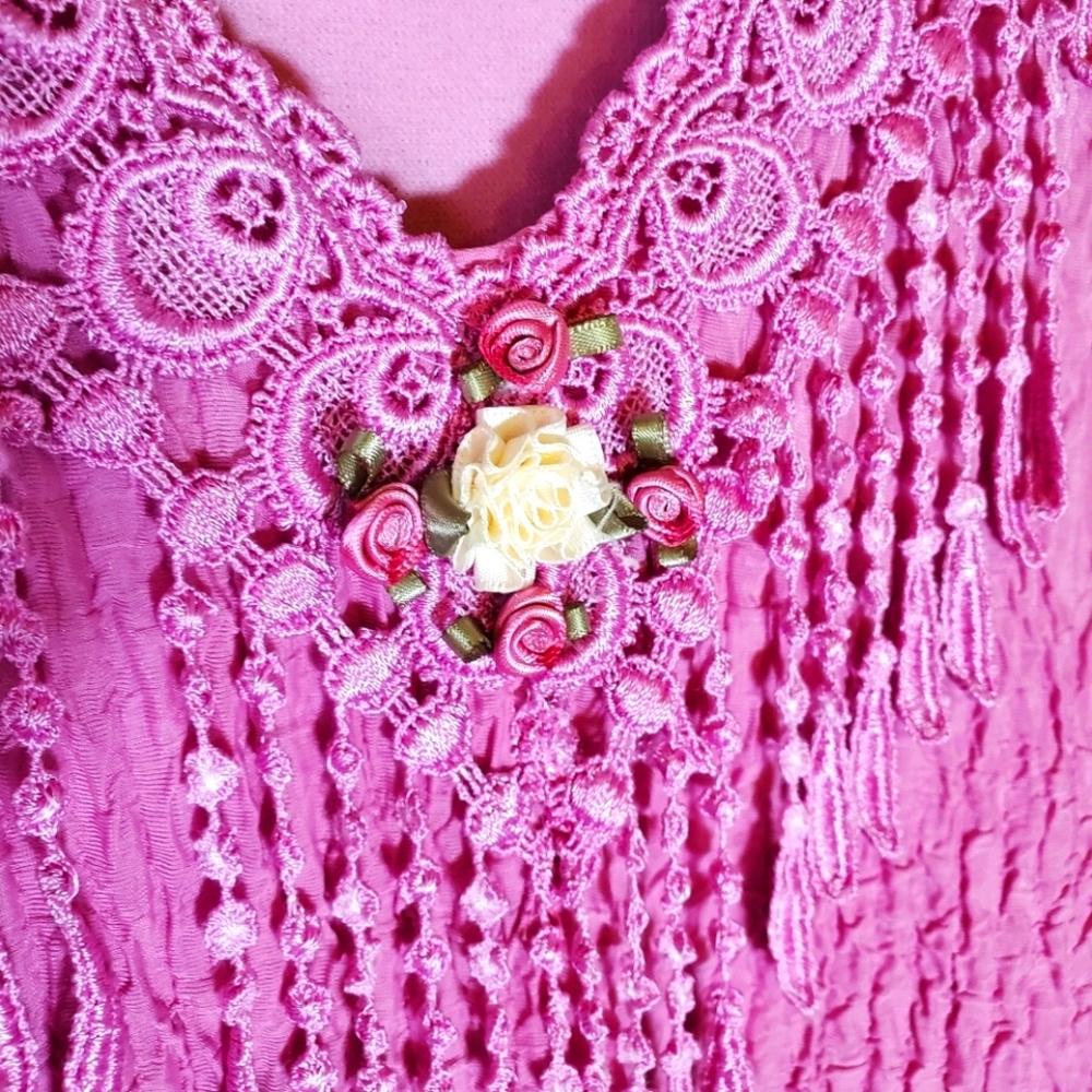 🌷90's Vintage Fringe Floral Lace Top🌷